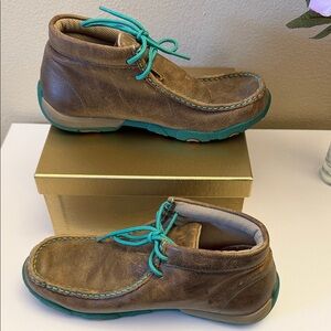 Twisted X Moc de conducción
Chukka para mujer ...